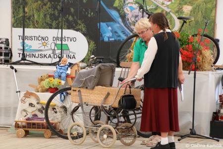 Uspešno izvedena XVII. etnološka prireditev z naslovom Vrti, vrti se kolo… (23)
